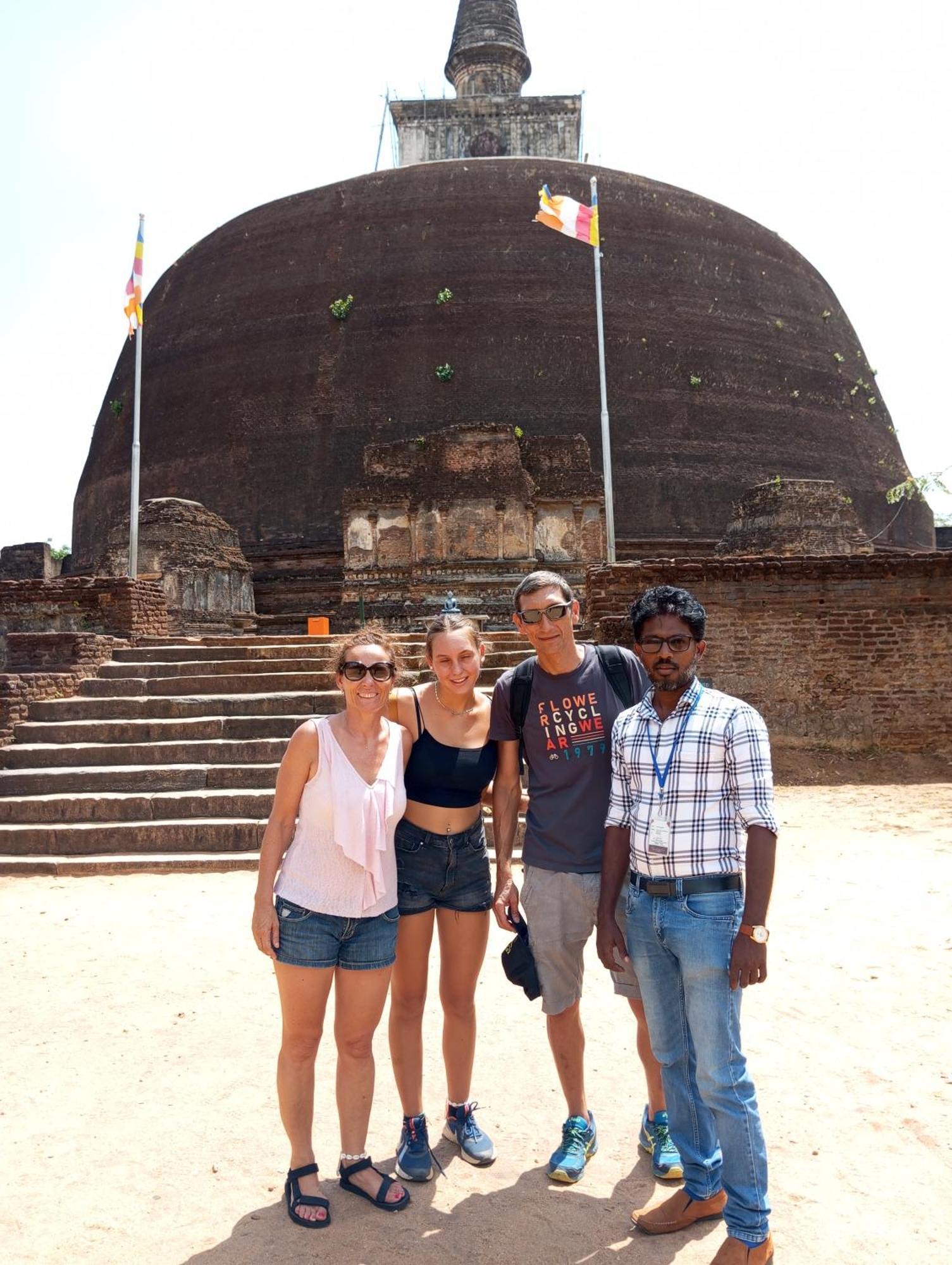 Windy Villa Polonnaruwa Exterior photo
